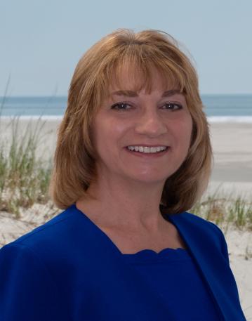 Agent Donna Grzybowski